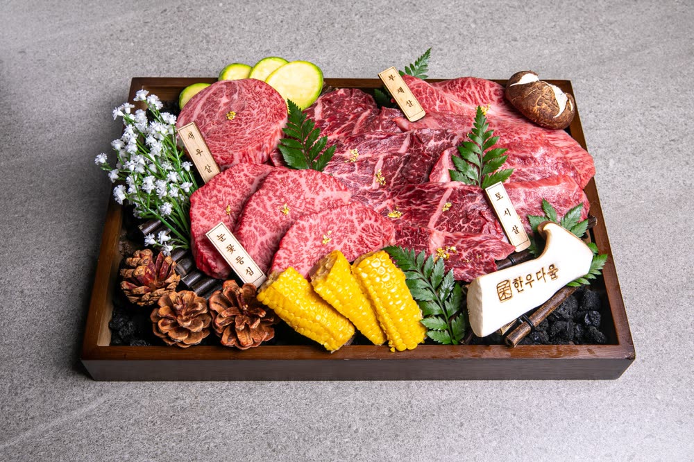 한우다움 세트 (500g) Hanwoodaum Set (500g) — 한우다움 홍대본점 세트 메뉴, 홍대 한우 Korean BBQ