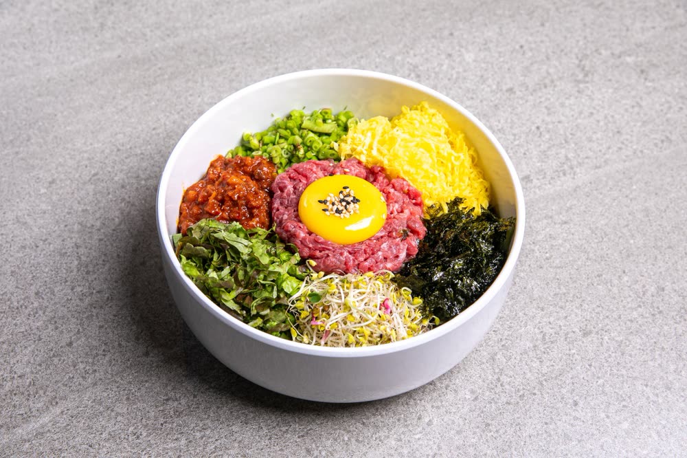 들기름 미나리 육회 비빔밥 Perilla Oil & Water Parsley Bibimbap — 한우다움 홍대본점 곁들임, 홍대 한우 Korean BBQ